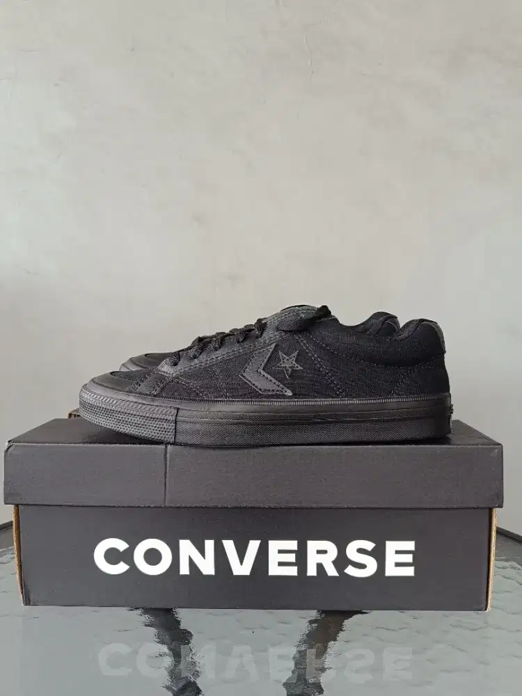 Sepatu Converse Size 40 Original Baru