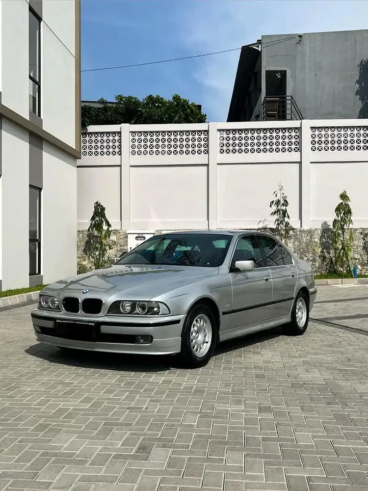 BMW E39 528i 1999 SUPER ISTIMEWAH