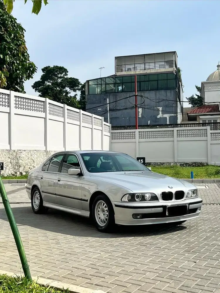 BMW E39 528i 1999 SUPER ISTIMEWAH