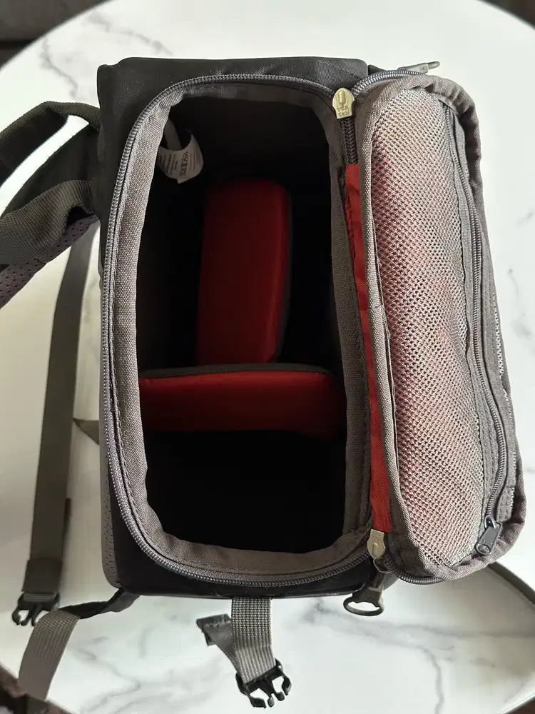 Tas Kamera Eiger Sycnhronic Like New