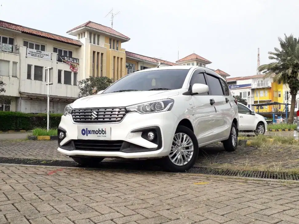 TDP 9,JT Suzuki Ertiga 1.5 GL Bensin-AT Putih 2020