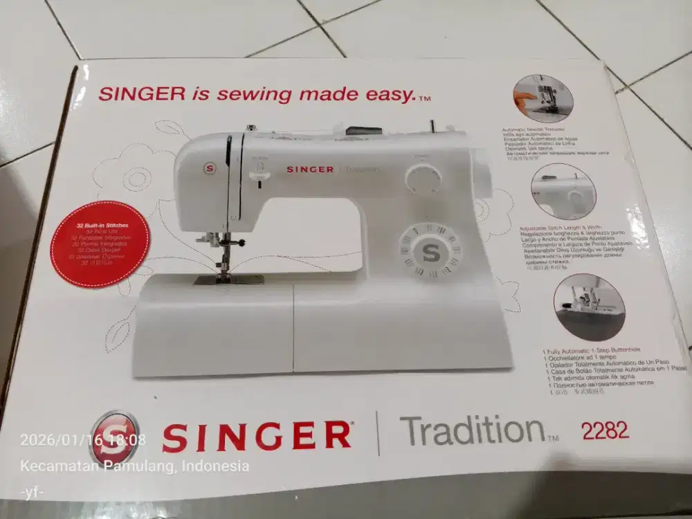 Mesin Jahit portable SINGER Tradition 2282