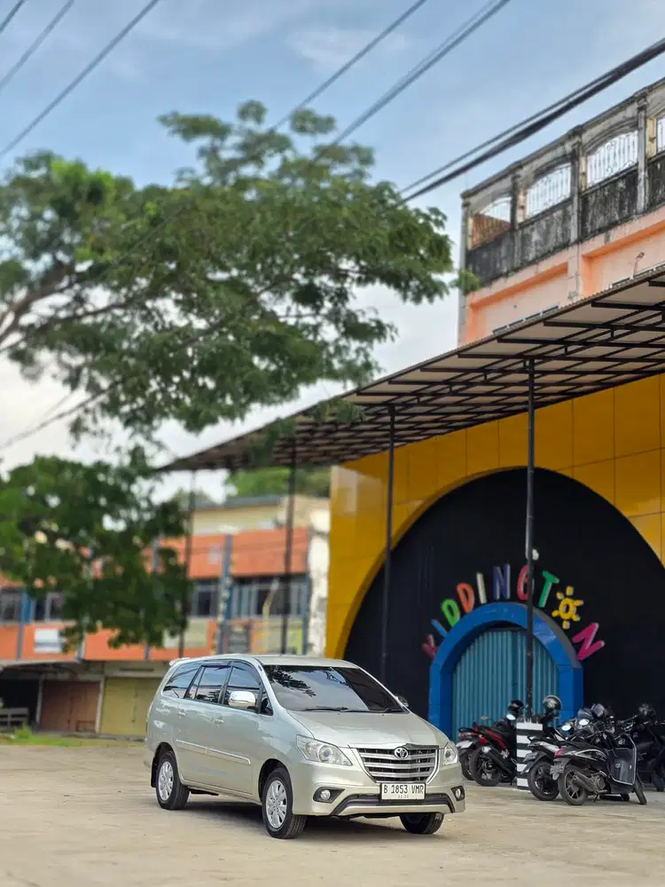 Innova 2.0 G Automatic 2013