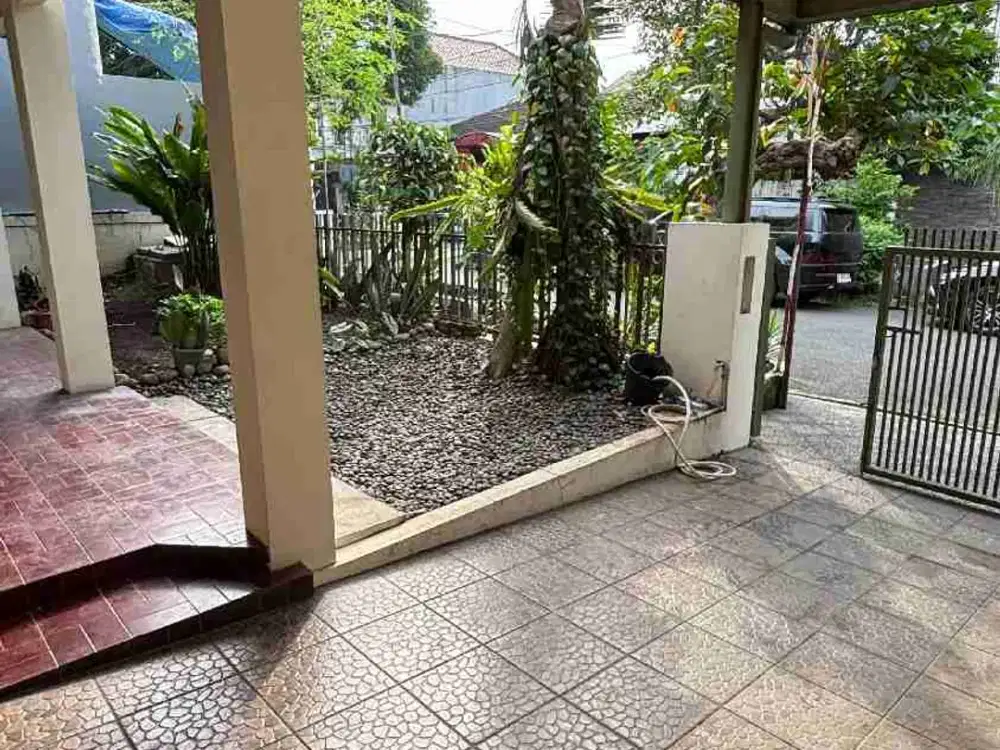 Sewa Rumah Pondok indah untuk office n Hunia di Jakarta Selatan
