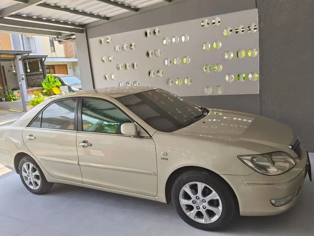 Toyota Camry XV30 tahun 2004