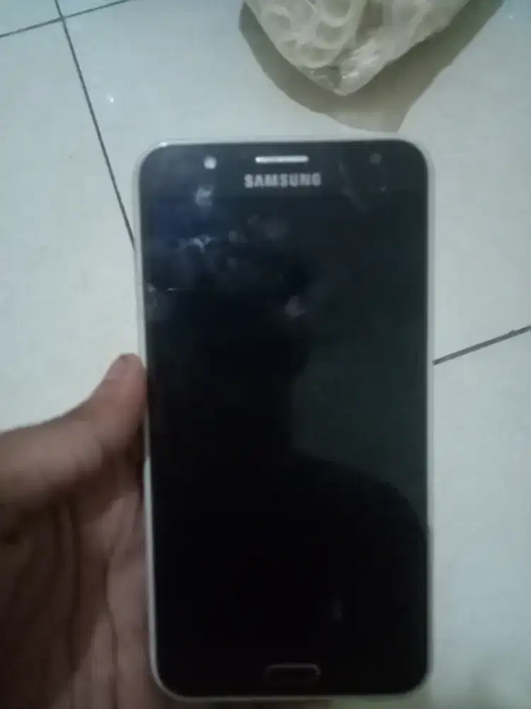 Rombeng hp samsung galaxy j5