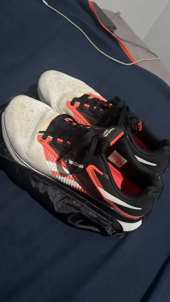 Sepatu Reebox Nano X4
