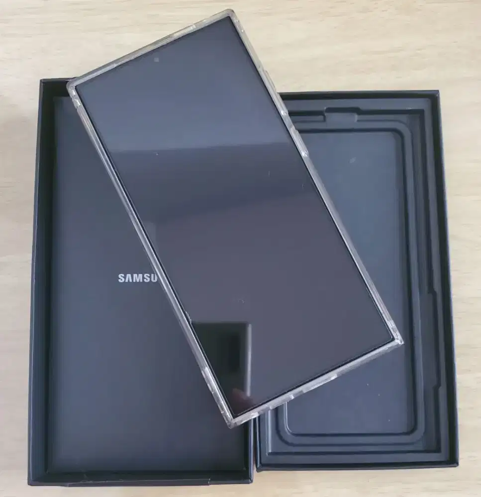 Di jual cepat hp samsung s24 Ultra 512 ram