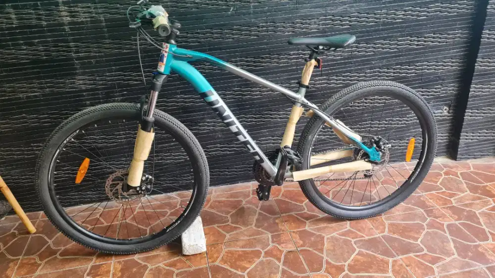 Sepeda Gunung United