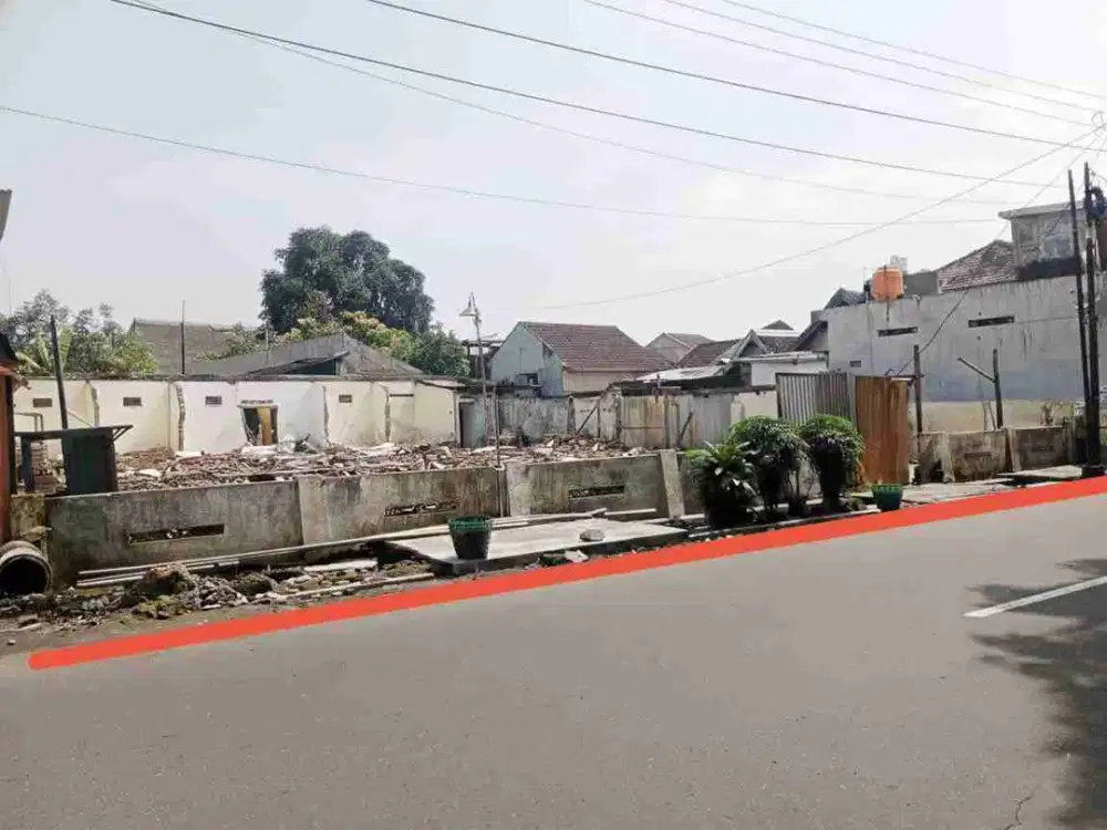 Tanah Pinggir Jalan Raya Tengah Kota Potensial Strategis dibangun Kantor Bisnis Cafe