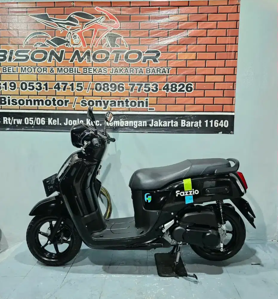 ISTIMEWA KM 3RB! YAMAHA FAZZIO NEO HYBRID KUNCI 125 TAHUN 2025 HITAM