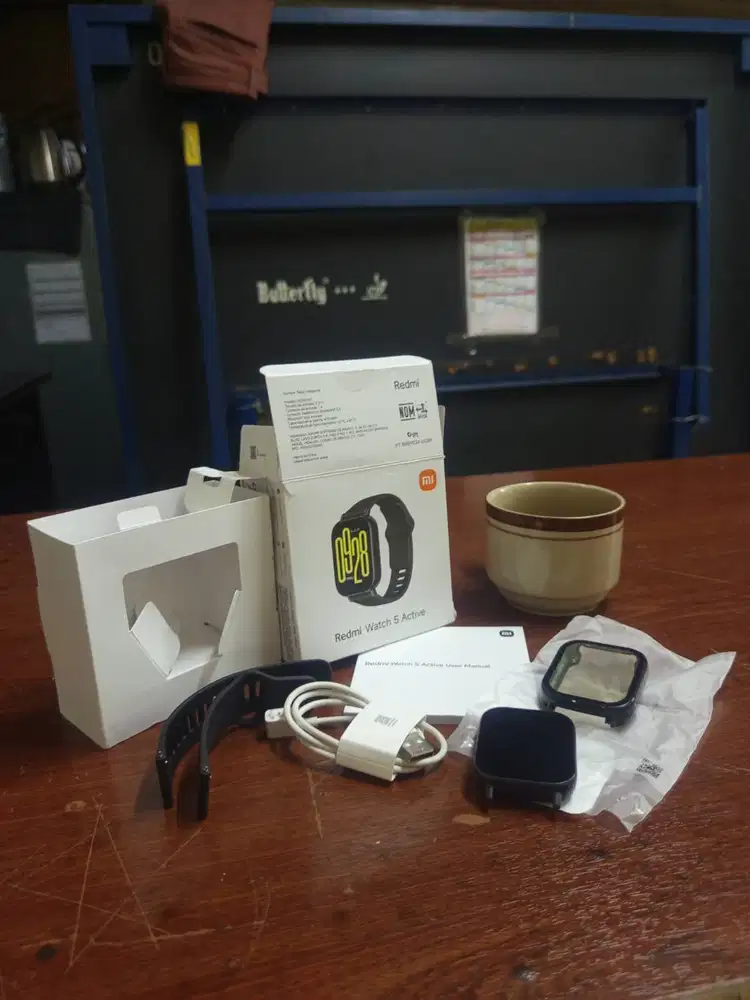 Di Jual Jam Tangan Redmi Watch 5 Aktive