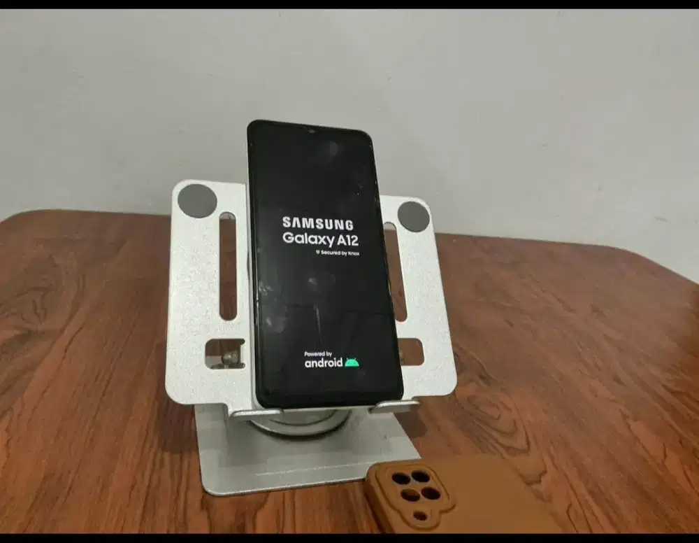 Dijual hp samsung galaxy A12 4/128 second