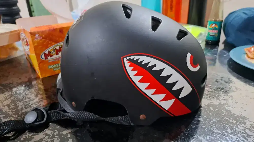 Dijual Helm Sepeda gambar HIU ukuran anak