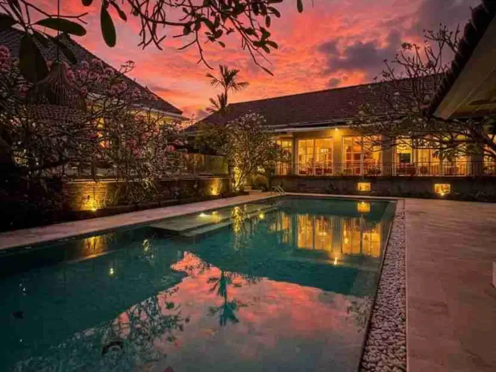 Villa For Sale In Brawa