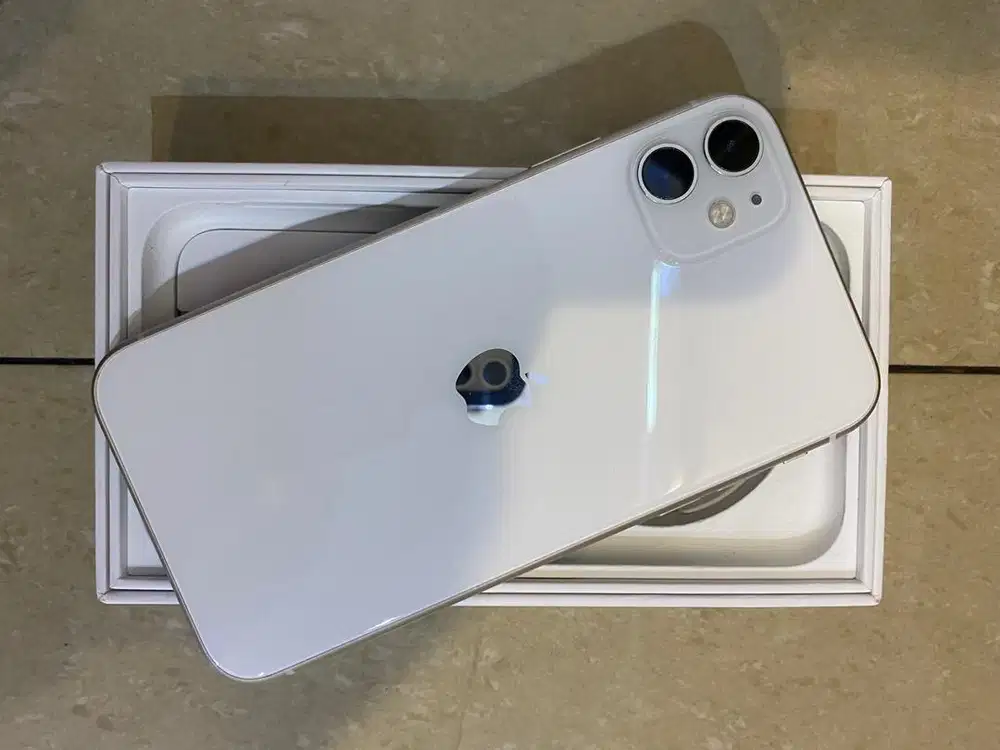 Iphone 11 64gb ibox terima cash dan kredit