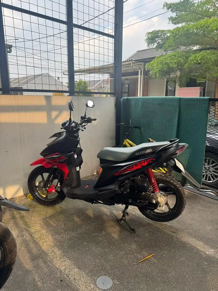 2023 Suzuki Nex Crossover KM 4000