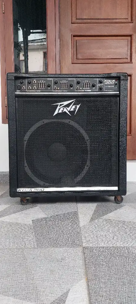 Ampli keyboard Peavey KBA 300