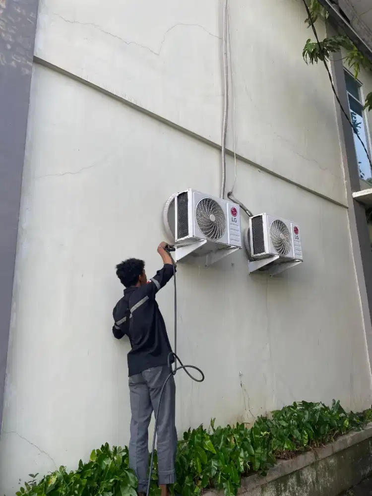 CLEANING AC SERVICE AC CUCI AC REPAIR AC