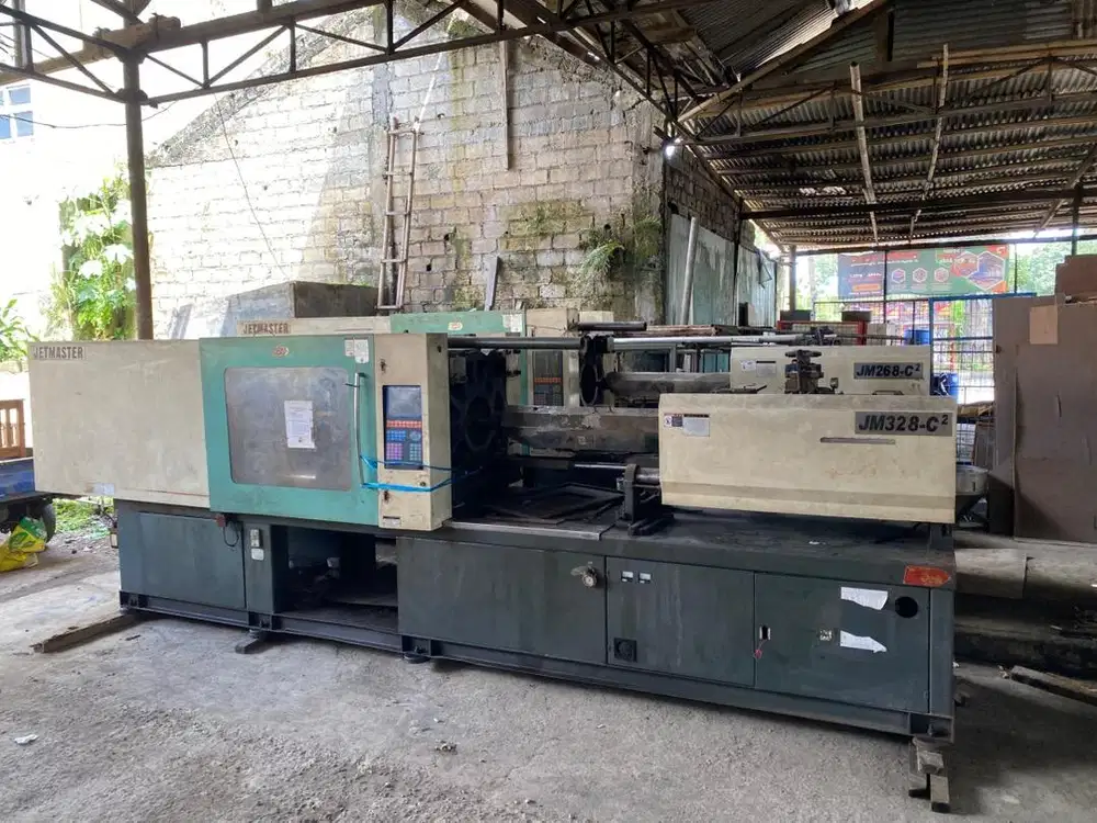 Mesin injection bekas