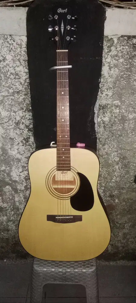 Jual Cepat Gitar Cort Akustik Elektrik