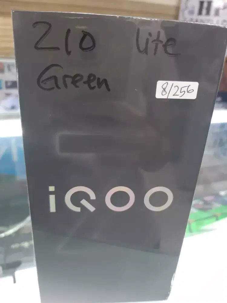 Jual iqoo z10 lite 8/256 resmi