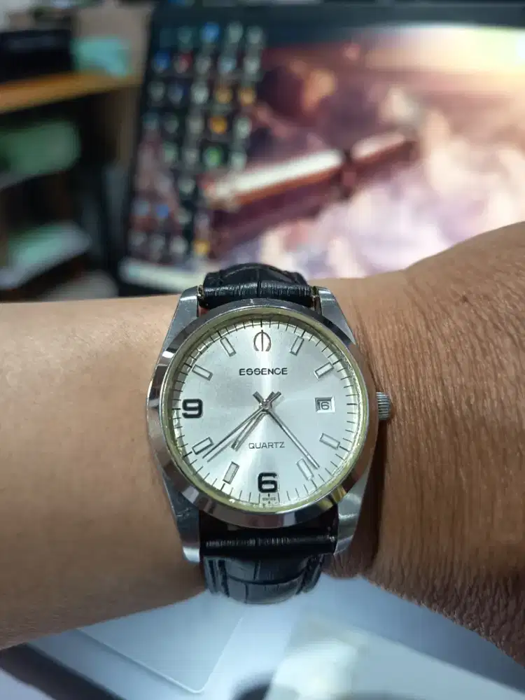 Jam Tangan Merk Essence Original