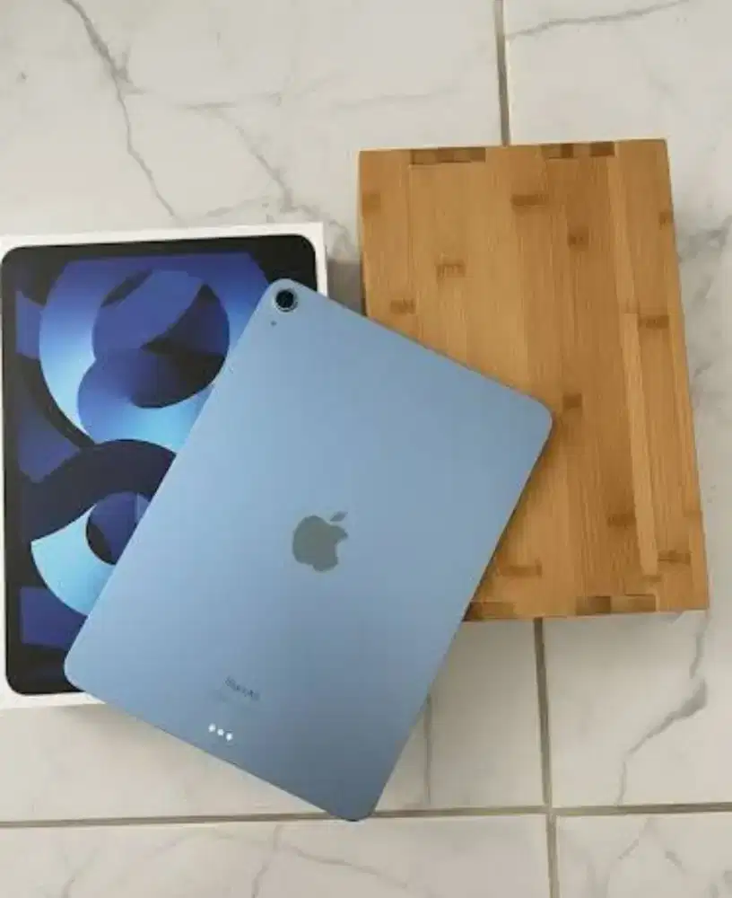 iPad air 5 64gb ibox