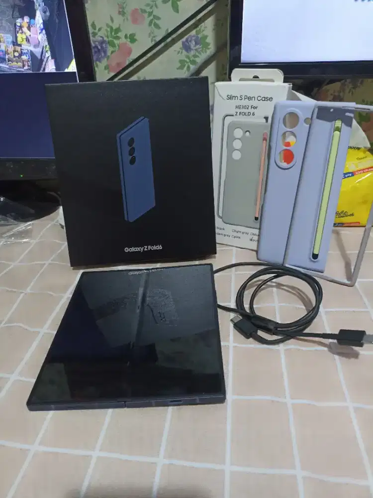 Samsung Z Fold 6 Navy 12GB 256 GB Maknyus