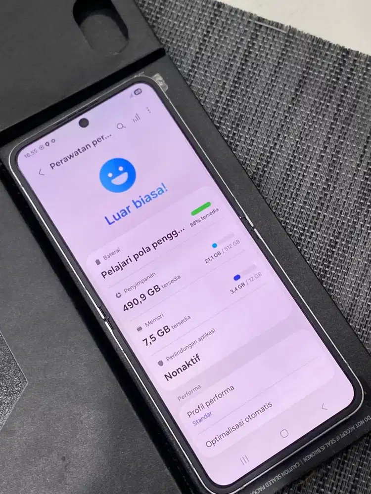 Samsung flip 6 resmi sein