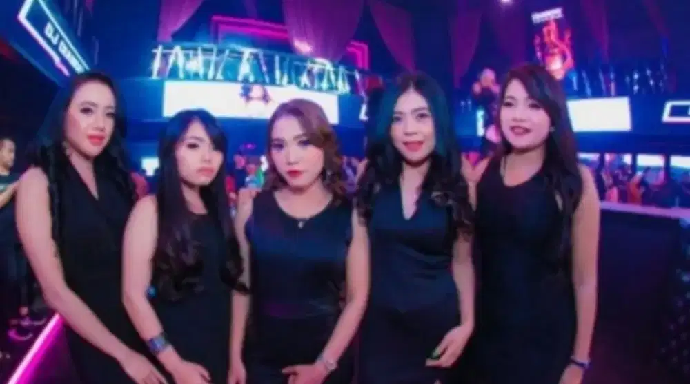 Loker LC-Ladies-Club-Spa-Karoke