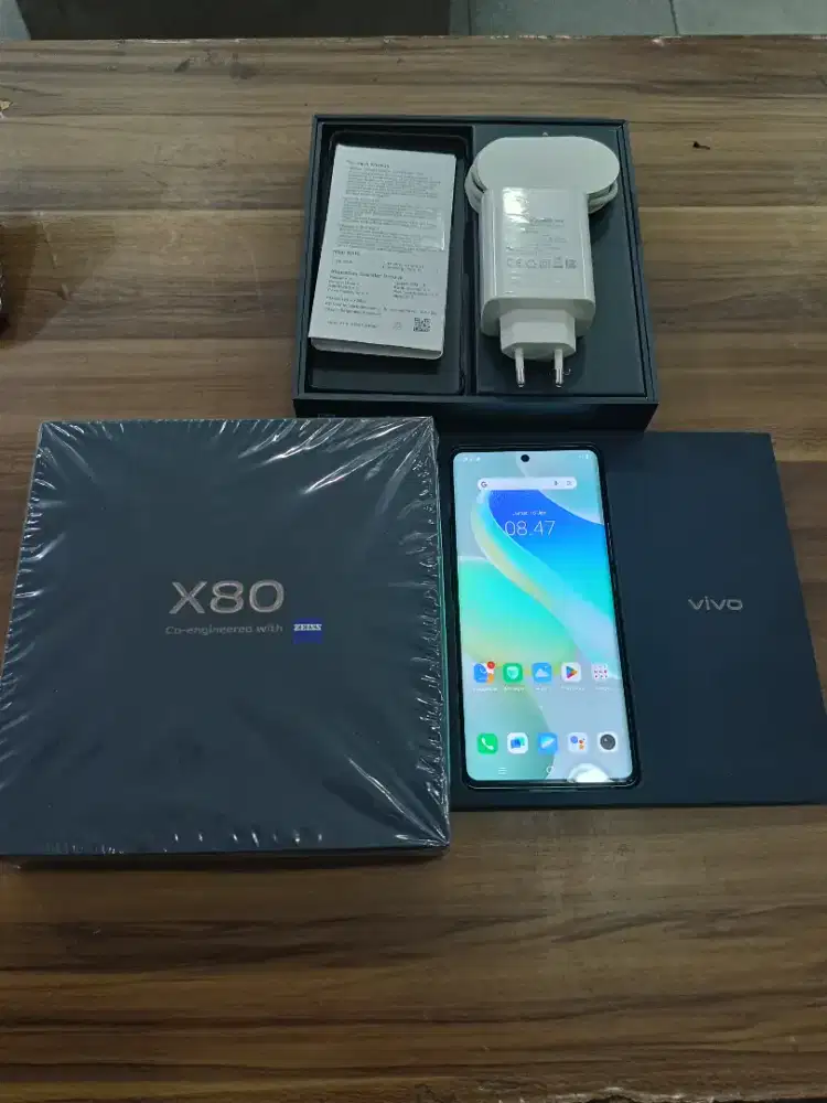 VIVO X80 12/256