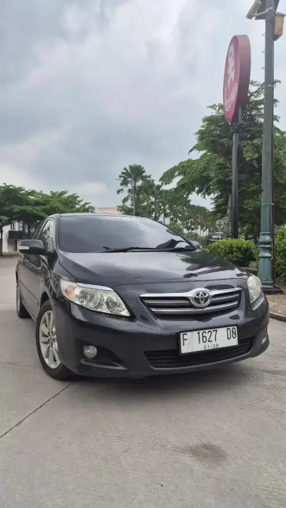 Toyota Corolla Altis 2010 Bensin