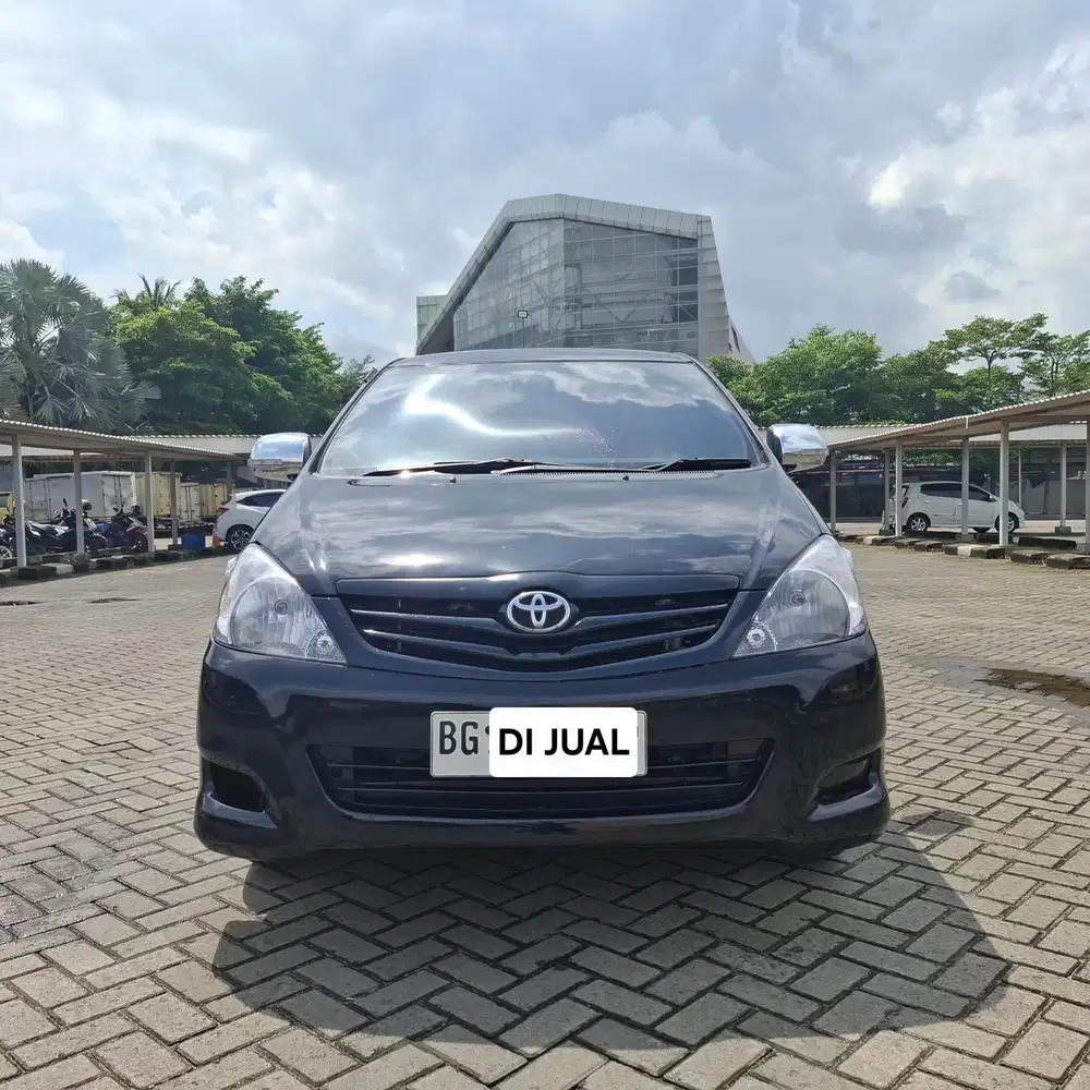 INNOVA J Manual Bensin