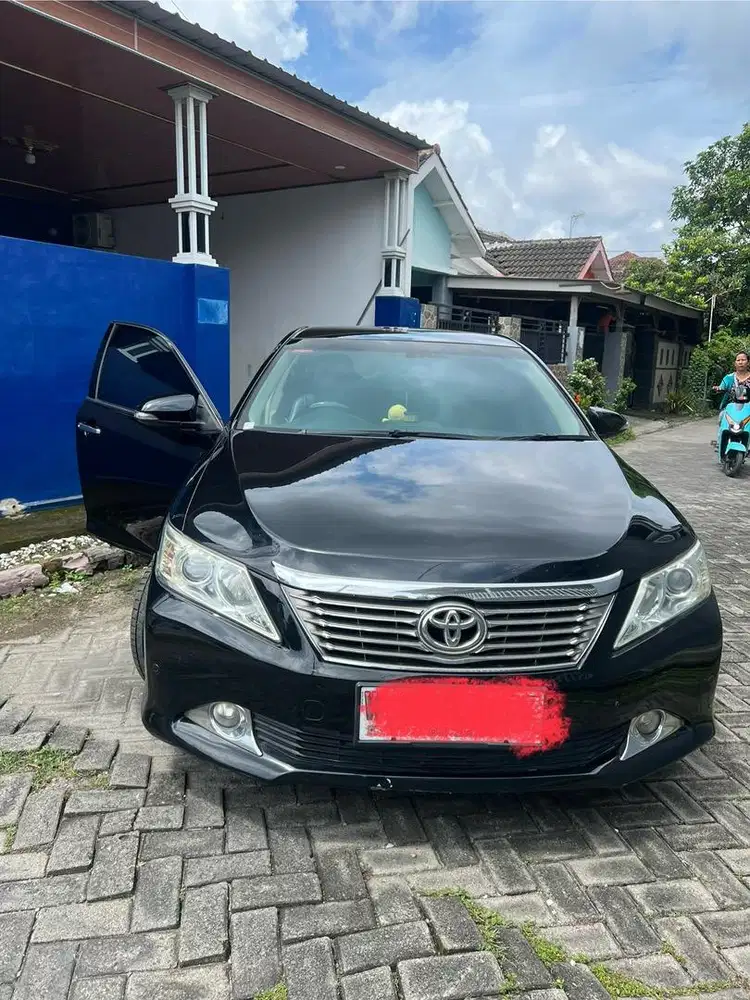 Toyota camry 2.5 v automatic