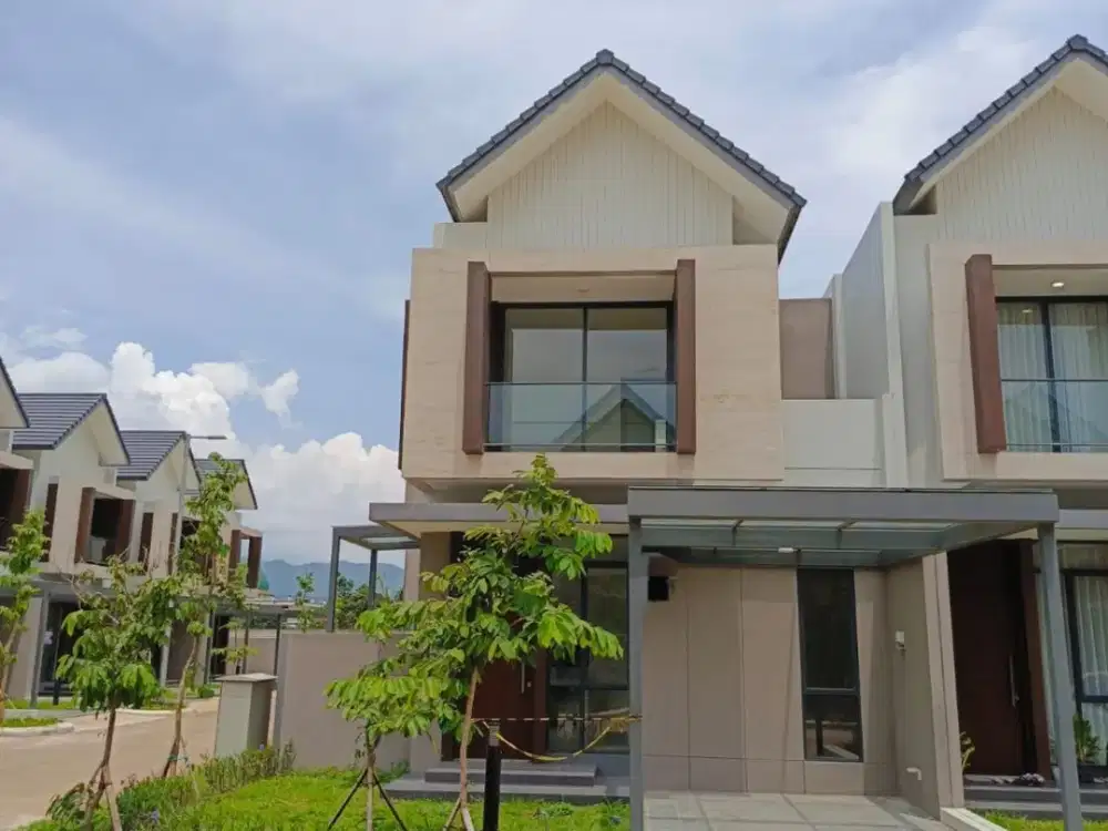 Dijual / disewakan Rumah Hook di Podomoro Park Cluster Fashagriya 2 Lantai