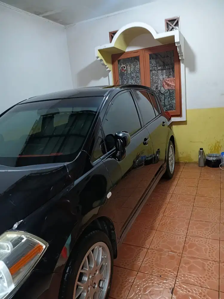 Nissan Latio 2007 Bensin