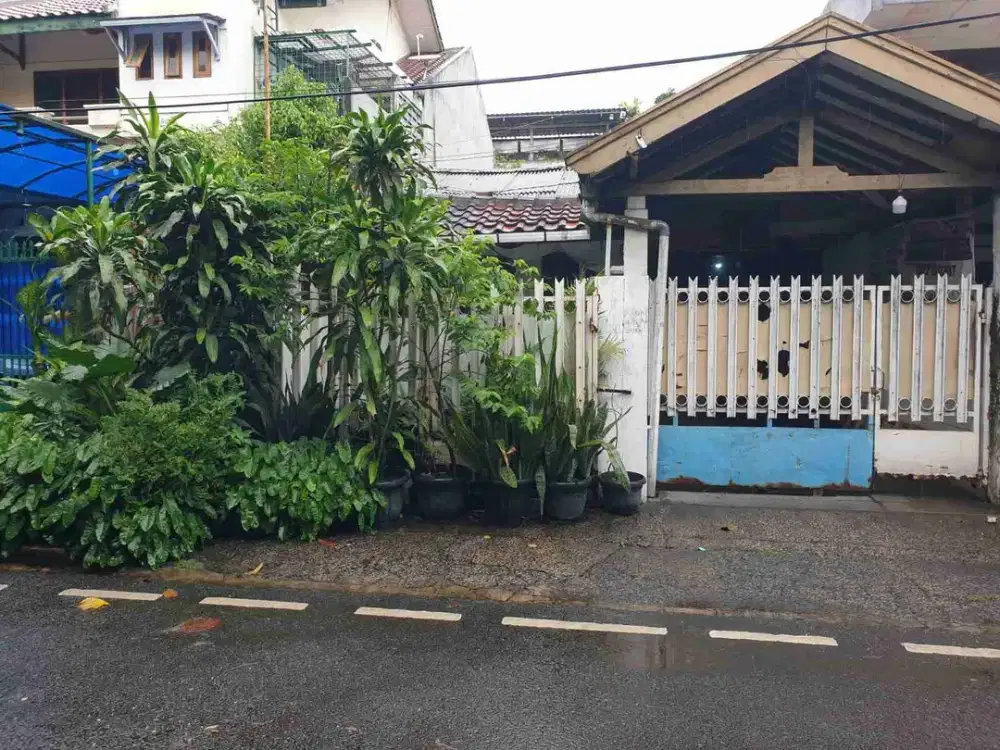 Rumah Lama 1 Lantai Di Jl Kayu Putih Tengah Pulo Gadung Jakarta timur