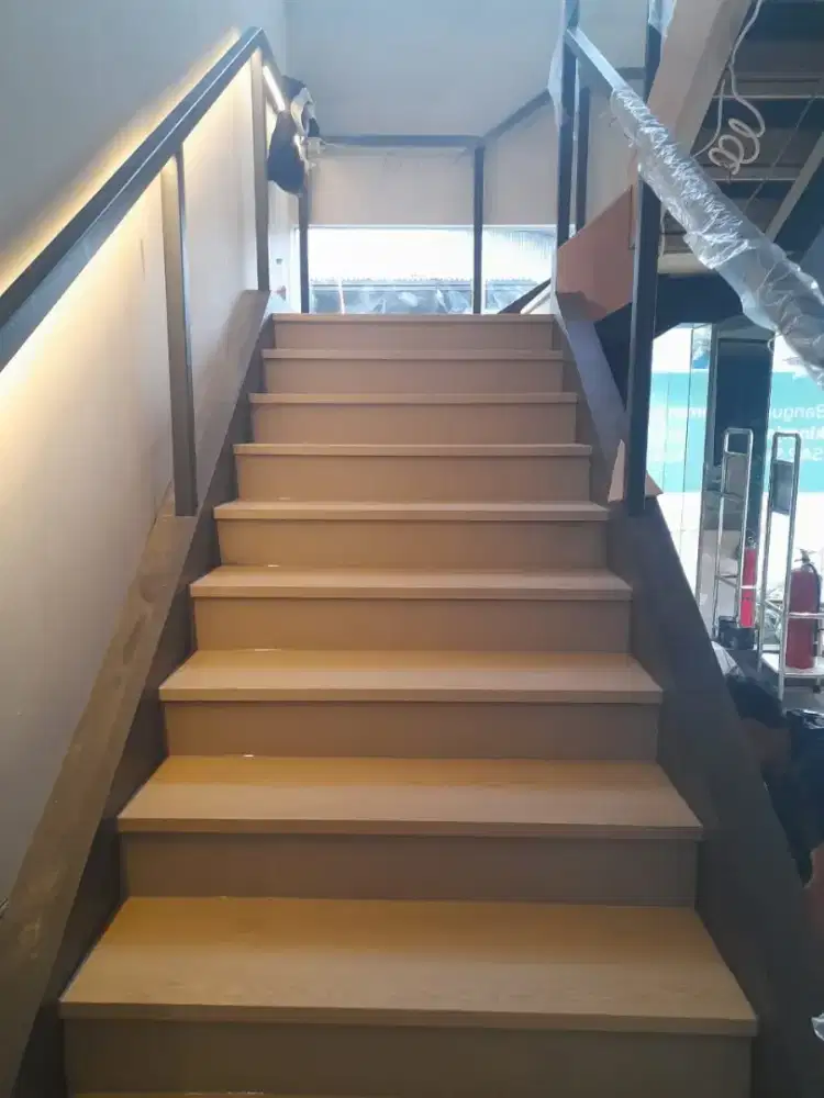 Menawarkan Jasa Pemasangan