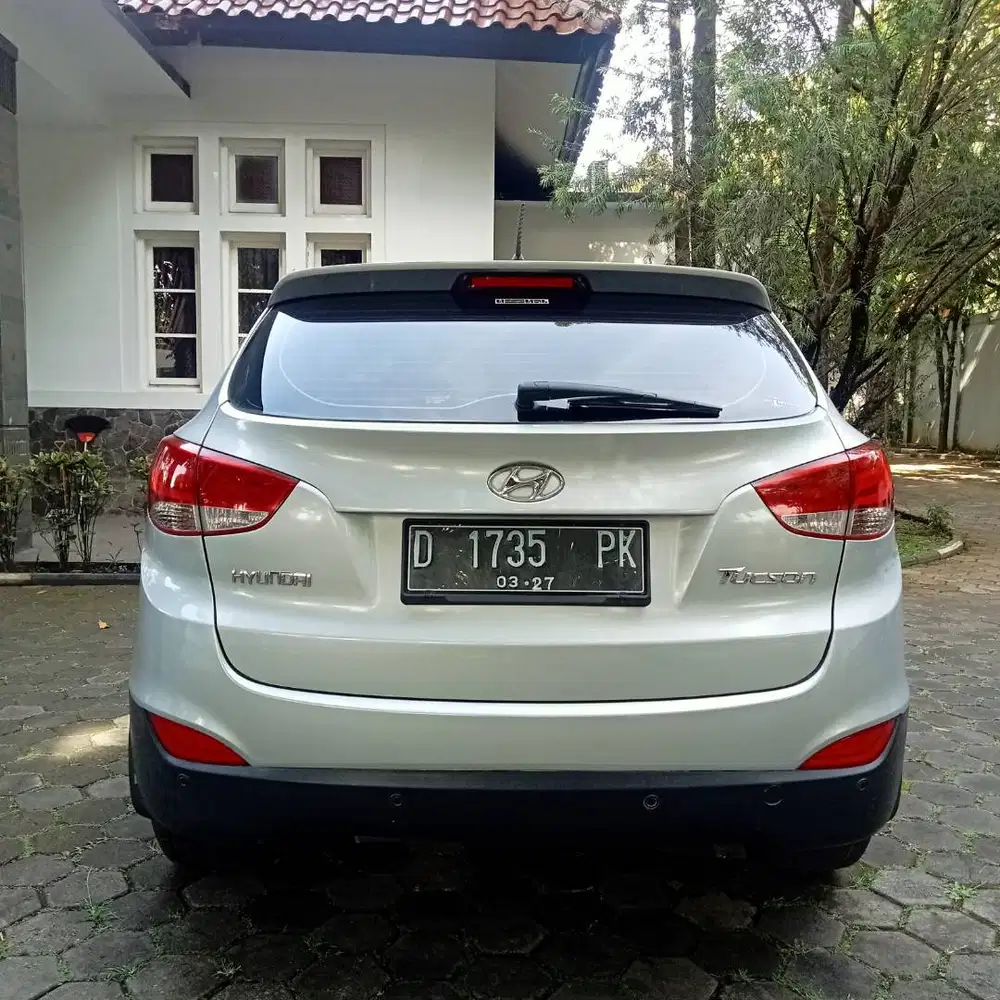 Hyundai Tucson 2.0 AT 2012 mulus seperti baru