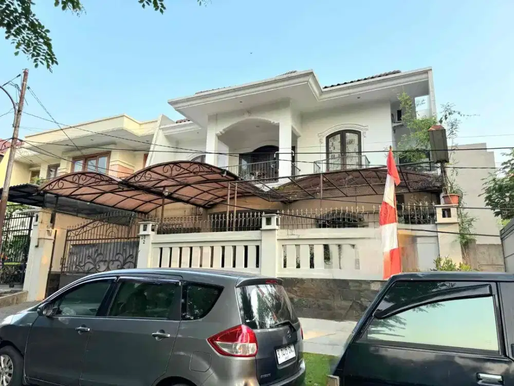 DIJUAL RUMAH 2 LANTAI  di Taman Alfa Indah, Pesanggrahan , Jakarta Selatan