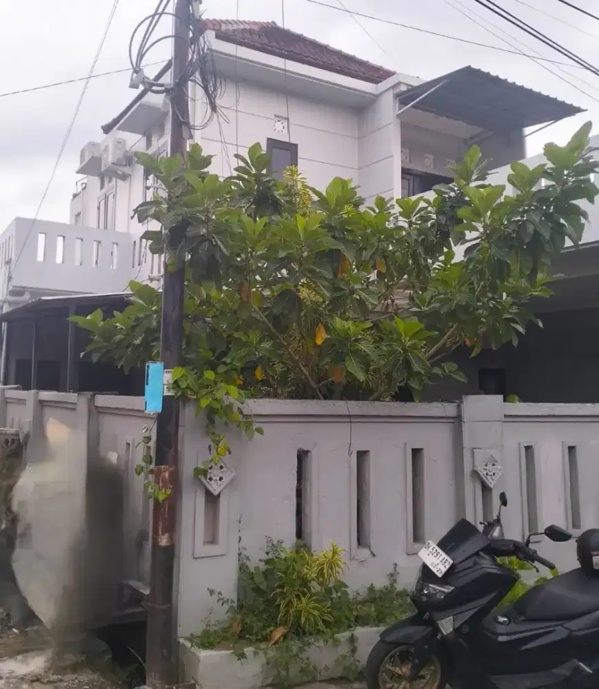 Buc rumah 2lt 120m2 dkt kaw villa 4room uma sari padonan jl6mtr aspal