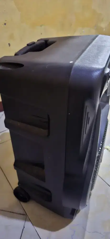 SPEAKER PORTABEL MEETING ASATRON HT 8873 TITANIUM 15 INCH