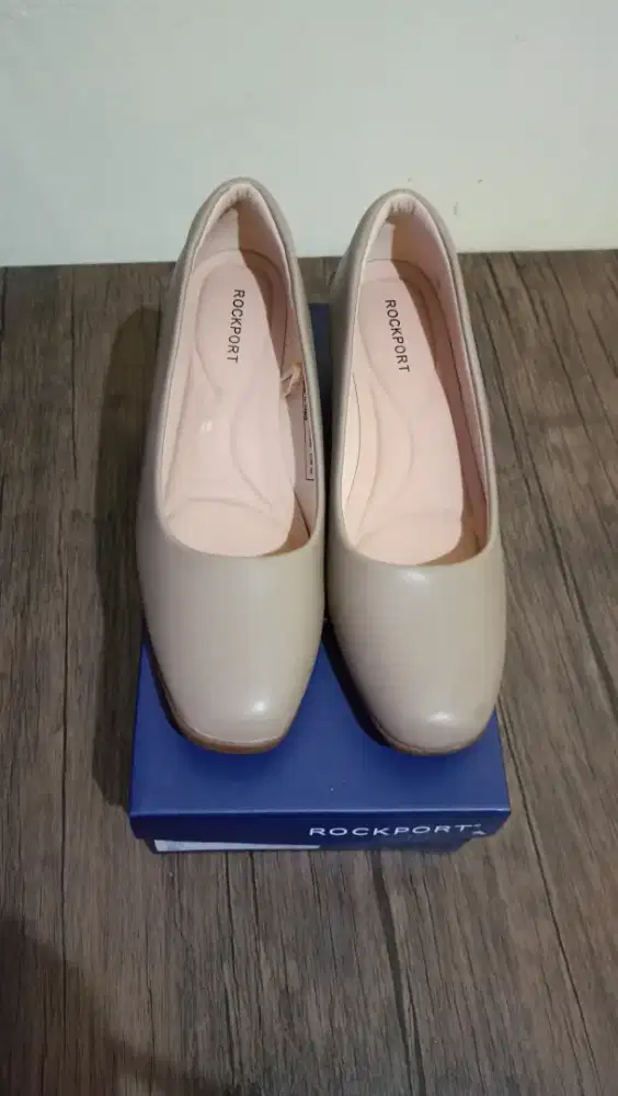 Sepatu Wedges Rockport Like New