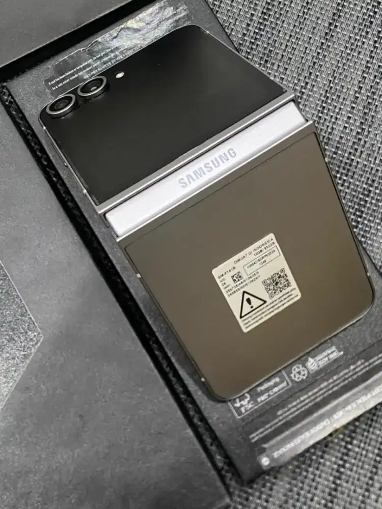 Samsung flip 6 resmi sein