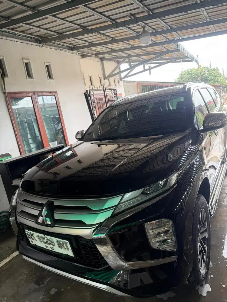 Mobil pajero sport dakar 2022