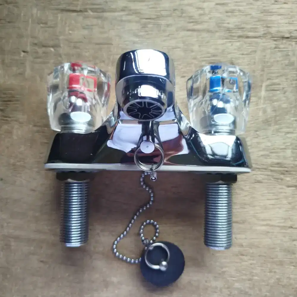 SAN-EI K50J Kran / Keran Mixer Panas Dingin Wastafel / Bak Mandi