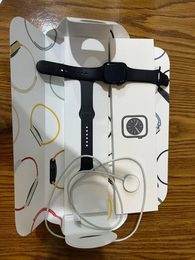 Apple Watch series 8 41mm Mulus fullset Original