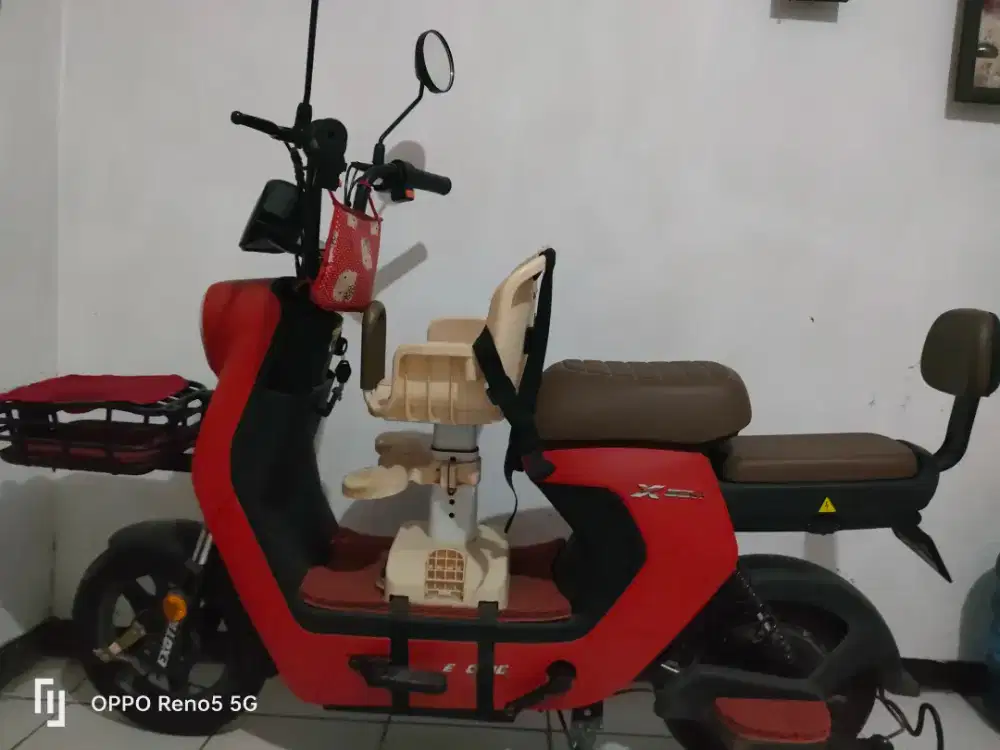 Di Jual cepat karena mau pindahan..masih mulus terawat