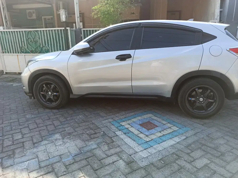 Honda HR-V 2015 Bensin